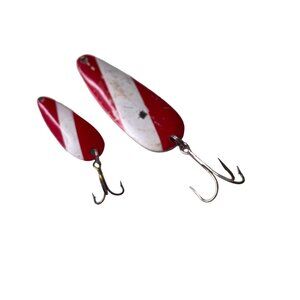 Metal Fishing Lure Spinner Spoon Weedless Red White Diagonal Stripes Set 2  u